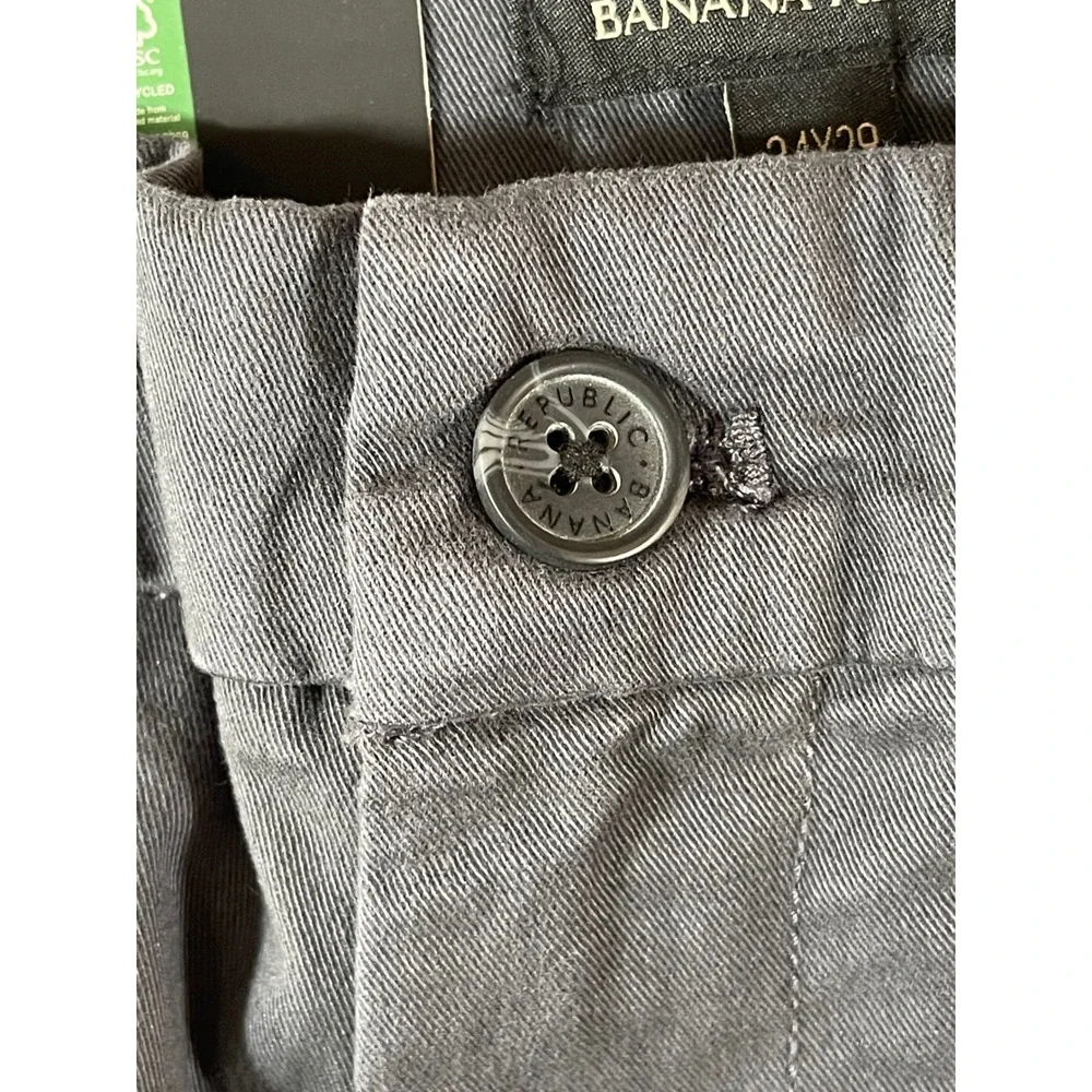 Banana Republic Mens Gray Chino Pants 34x29 Straight Leg Flat Front Trousers NWT